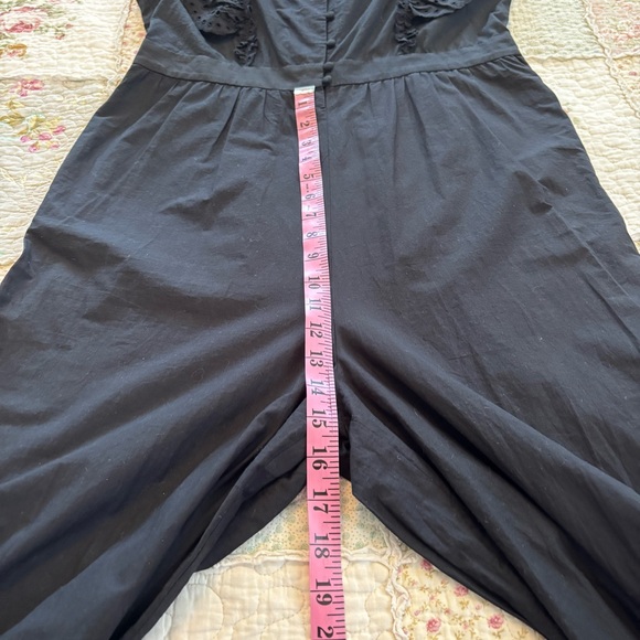 Madewell Eyelet Frilled-Strap Jumpsuit Black Women’s Size 10 Button Bodice Chic - Picture 9 of 16